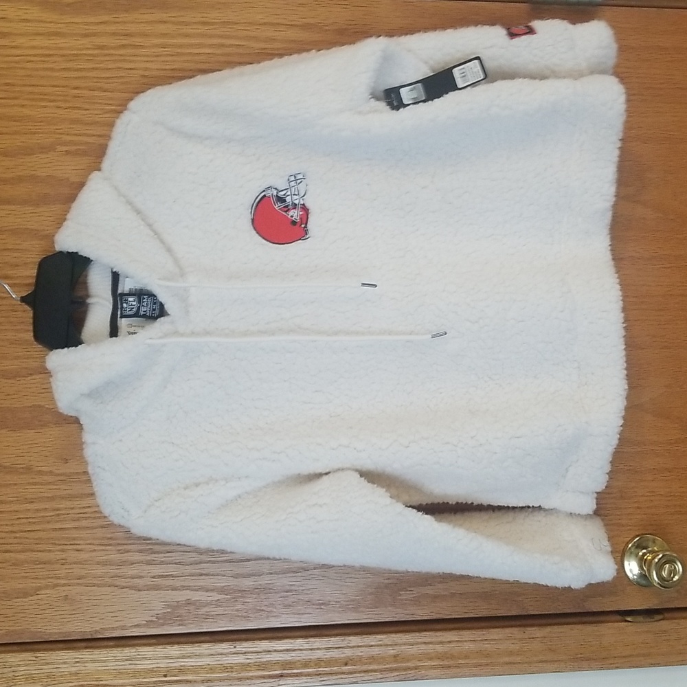 NFL Browns sherpa hoodie M NWT
